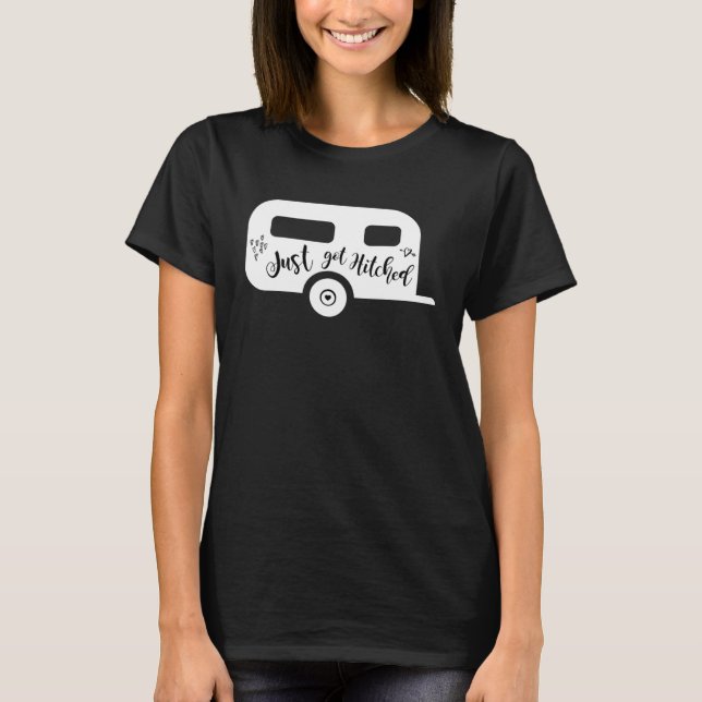Nygifta Brud Groom Camping Par bröllop T Shirt (Framsida)