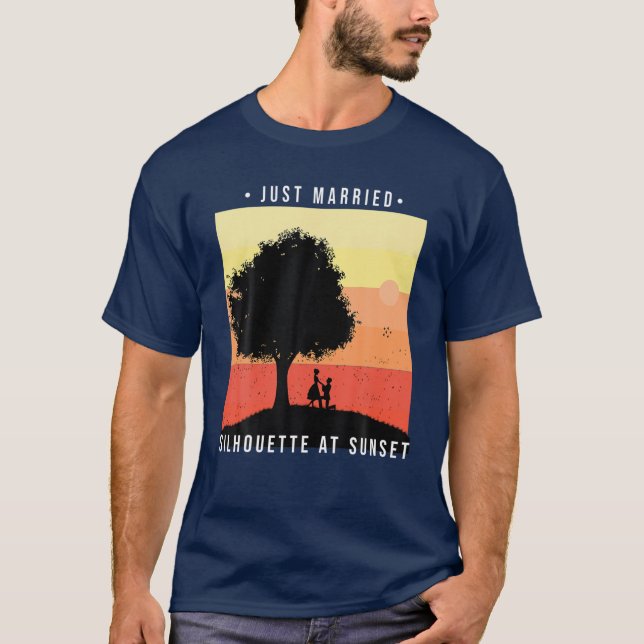 Nygifta Retro Förlovning Matchande Nygifta Män T Shirt (Framsida)
