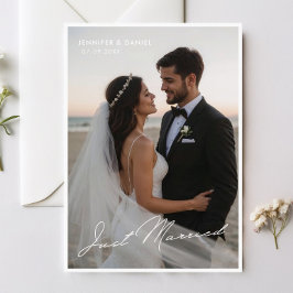 Nygifta Romantiskt Bröllopsfoto Annonsering Inbjudningar