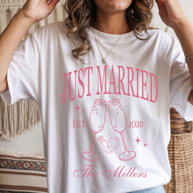 Nygifta Tröjor | Matchande Par Bröllopsresa Tröjor (custom just married shirts, honeymoon outfit shirts, anniversary shirts couple, newlyweds shirts,)