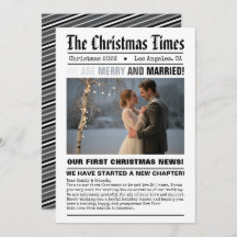 Nygifta Vårt Första Jul Tidningsstil Foto