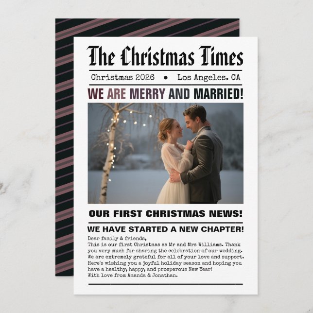 Nygifta Vårt Första Jul Tidningsstil Foto Julkort (Fram/baksida)