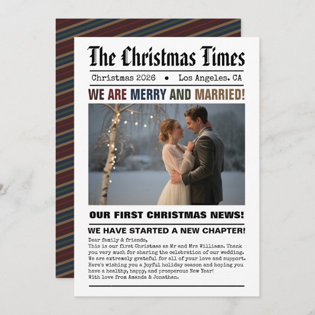 Nygifta Vårt Första Jul Tidningsstil Foto Julkort (Fram/baksida)