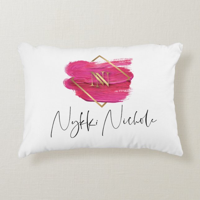 NYKKI NICHOLE LOVESEAT PILLOW PRYDNADSKUDDE (Framsidan)