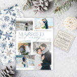 Nyligen gift och merry Rustic Blue Photo Collage Julkort<br><div class="desc">Markera din första jul som nyfödda med det här Married & Merry helgdag-kortet, designat för att markera fem av dina favoritfoton från bröllop. Elegantens blå-grått-typografi blandar modern och manusar stilar för ett sofistikerat säsong-utseende, medan den botaniska baksidan av snösoten tillför extra vintercharm. Med utrymme för en blandning av porträtt och...</div>