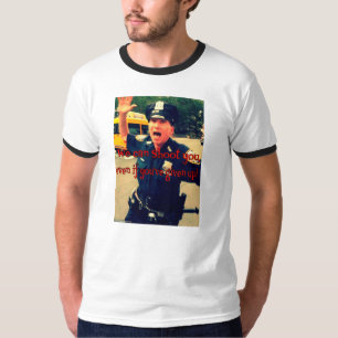 NYPD förklarar polisen Accountabillity. T Shirt