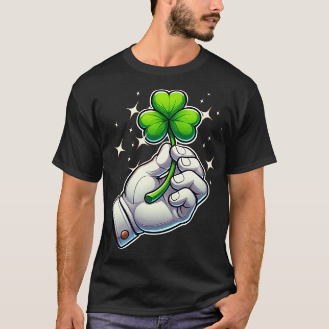 Nytt anlände. St. Patrick's day T Shirt (Framsida)