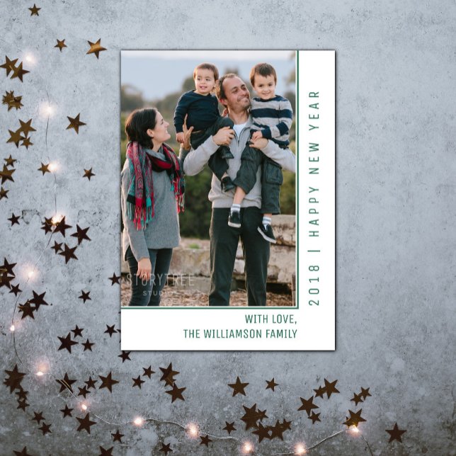 Nytt års fotokort med enkel linje | GRÖNT Julkort (Simple Line New Years Photo Card - Green)
