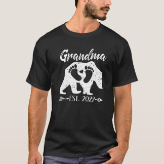 Nytt "Grandma Bear Est 2022 Baby Shower"-meddeland T Shirt