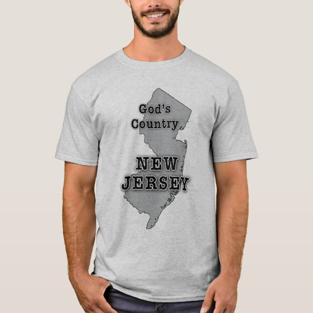 Nytt - jerseyen är GUD LAND T Shirt (Framsida)
