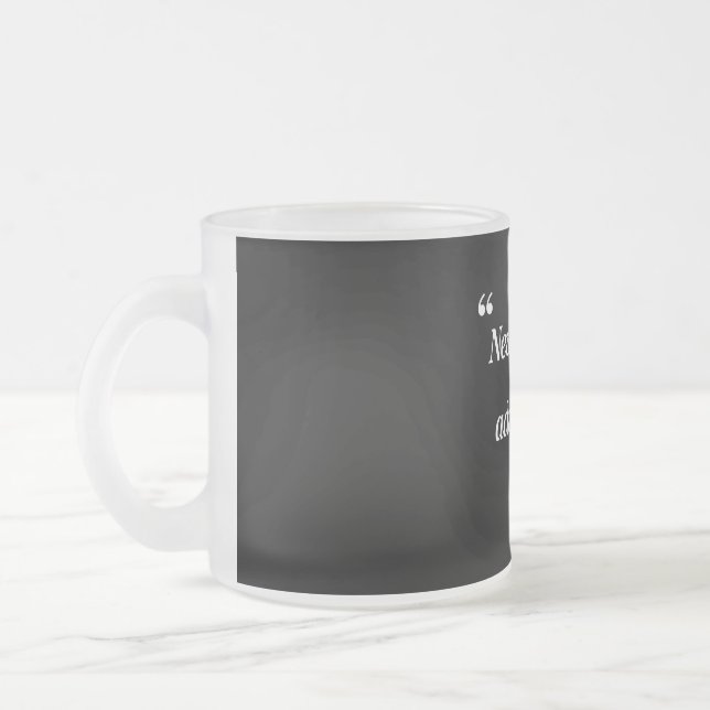 Nytt kapitel, ny Äventyr-design efter mig Frostad Glasmugg (Vänster)