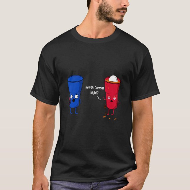 Nytt på Campus Night Beer Pong Drinking Game Beer  T Shirt (Framsida)