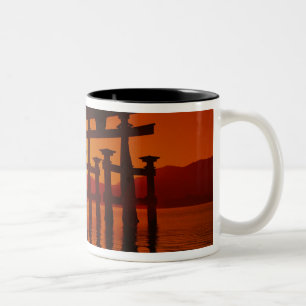 O-Torii Porten, Itsukushima helgedomen, Miyajima, Två-Tonad Mugg