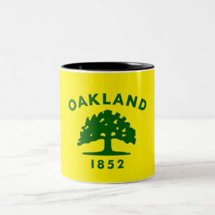 Oakland flagga Två-Tonad mugg