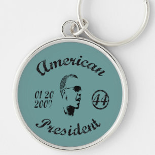 Obama Gifts Rund Silverfärgad Nyckelring