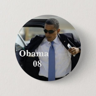 Obama klämmer fast knapp