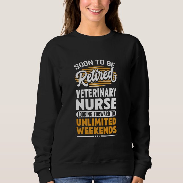 Obegränsat Helg: pensionerad veterinär sjuksköters T Shirt (Framsida)
