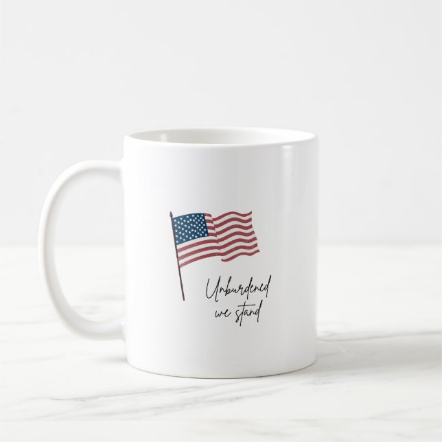 OBELASTADE STÅR VI AMERIKANSK FLAGGA KAFFEMUGG (Vänster)