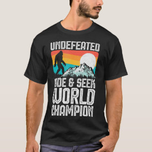 Obesegrade Gömmer och söker världsmästerberg T Shirt
