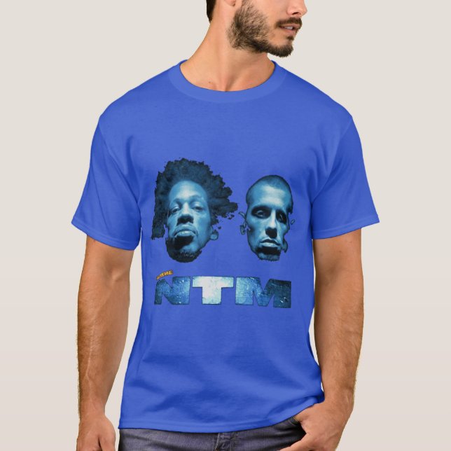 Obetitlade vänner familj t shirt (Framsida)
