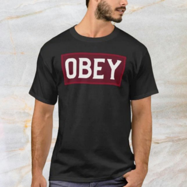 OBEY Bold Red Box Typography Shirt T (Skapare uppladdad)