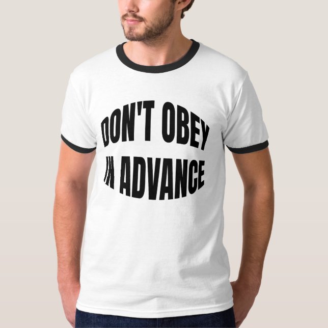 Obey i förväg t shirt (Framsida)