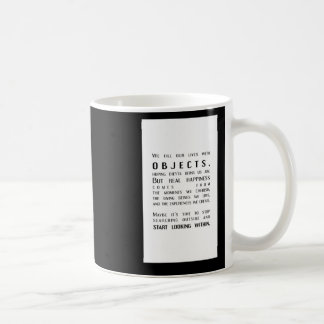 Objekt i sidled i en skift i perspektiv kaffemugg