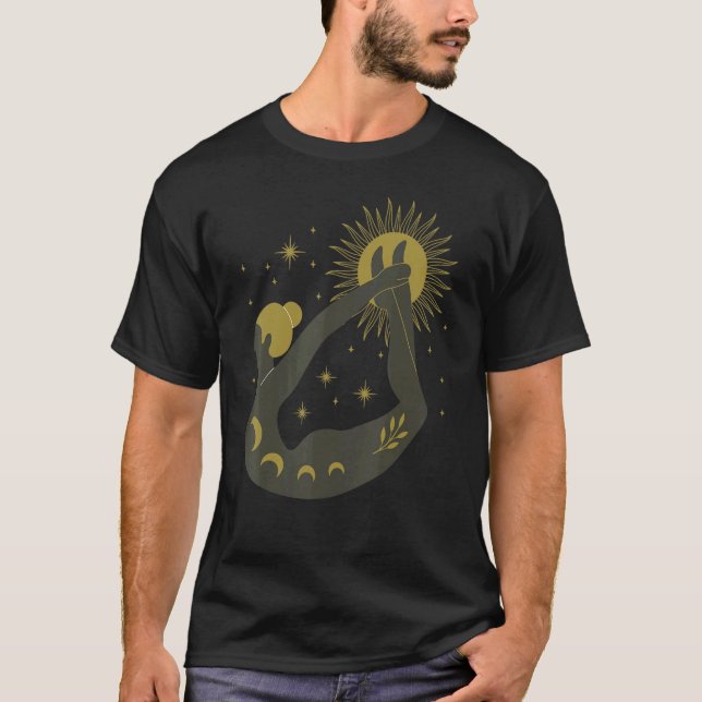 Occult Magic Celestial Yoga 6 T Shirt (Framsida)