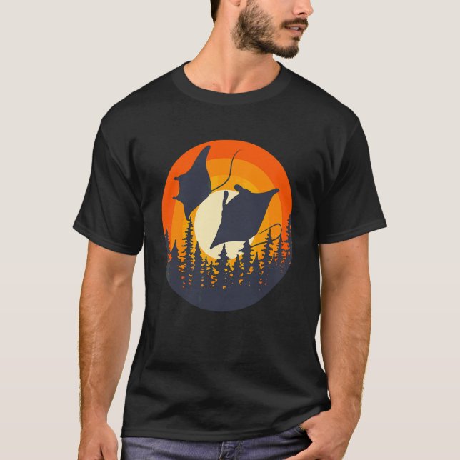 Ocean Animal Stingray Retro Sunset Manta Ray T Shirt (Framsida)