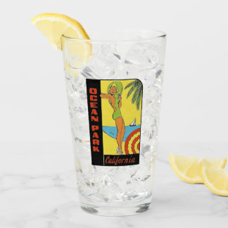 Ocean Beach, California Pin Up Girl Pint Glass Glaskopp