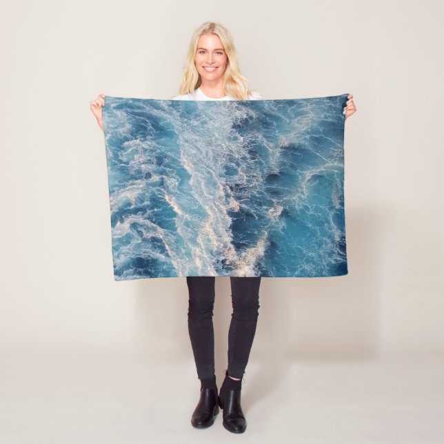Ocean Blue Vågar Fleecefilt (På plats)