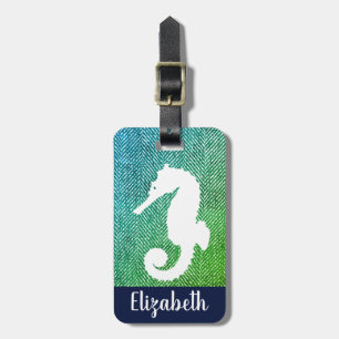 Ocean Hues Herringbone & White Seahorse Bagagebricka