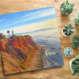 Ocean Lighthouse på California Rocky Cliff Photo Pussel