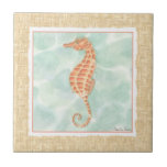 Ocean Orange Seahorse Kakelplatta<br><div class="desc">Har du sett en sjöstad nära? Nu får du den här underbara biet av konst från Chariklia Zarris att lägga till till kärlek från sjöhästen. Zarris skapar några av de bästa biet som kan slappna av och lugn din dag. Ta den på din Zazzle-produkt idag.</div>