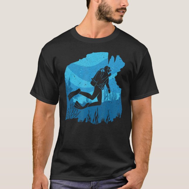 Ocean Scuba Diver Underwater Swimming Dive Dive Di T Shirt (Framsida)