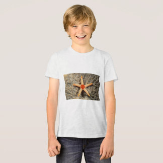"Ocean Treasures: Starfish Graphic T-Shirt" T Shirt