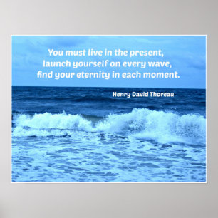 Ocean vågar och citat av H.D. Thoreau Poster