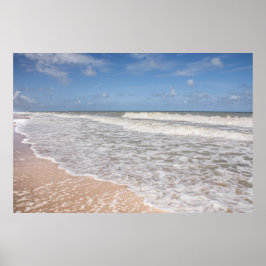 Oceanen Vågar som täcker marken vid stranden Poster