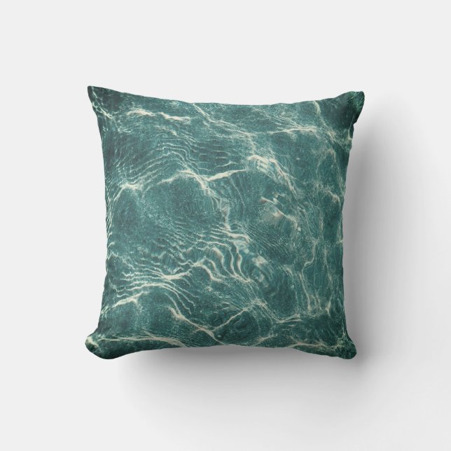Oceaniskt underhåll: Mesmeriering av vattendesign Kudde (Framsida)