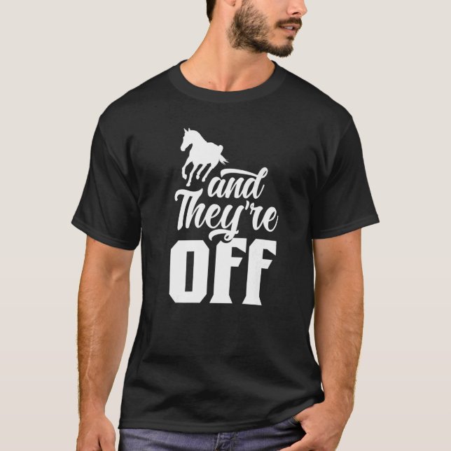 Och de är av Racer Horses Tävla Tävling T Shirt (Framsida)