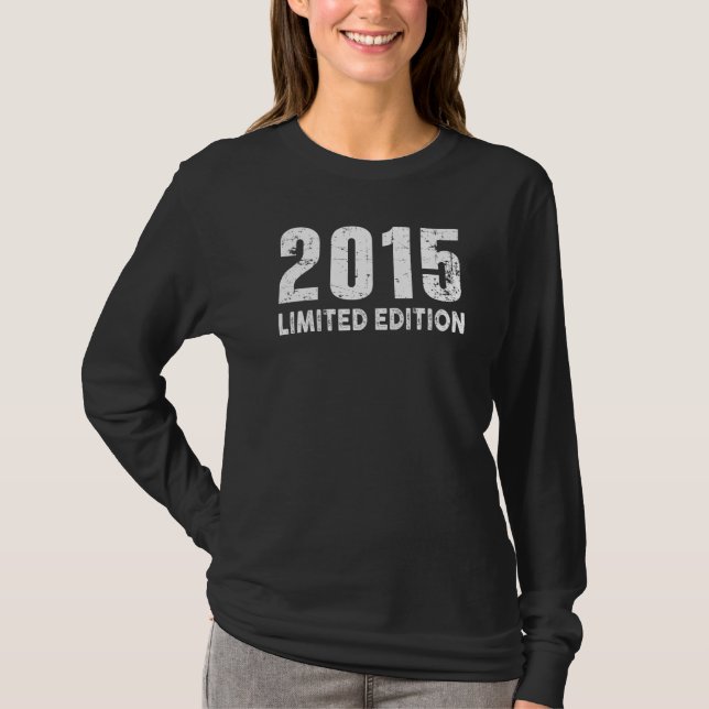 och född 2015 t shirt (Framsida)