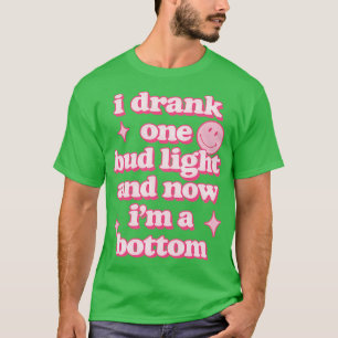 Och nu är jag en grund t shirt
