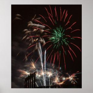 Och raketerna Red, Grönt och Guld Glare Poster