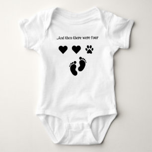 Och sen var det fyra Baby Onsie T Shirt