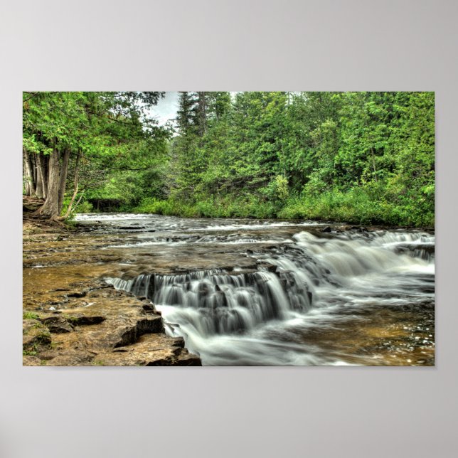 Ocqueoc Falls, Michigan Poster (Framsidan)