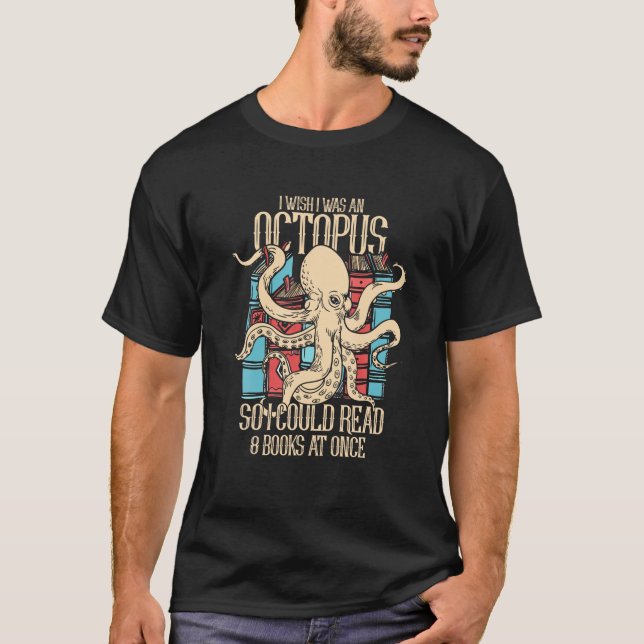 Octopus Kraken Cuttlefish Reading T Shirt (Framsida)