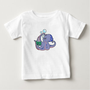 Octopus vid läsning med Bok T Shirt