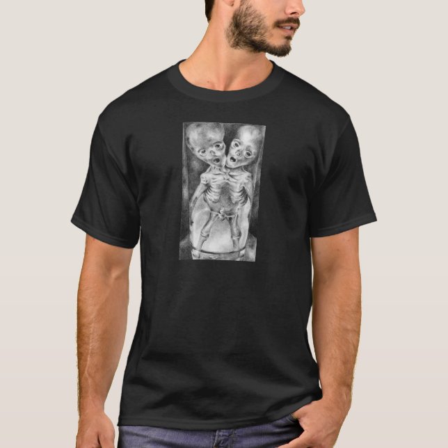 Oddities Tee Shirt (Framsida)