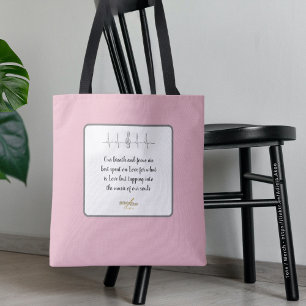 Ode till Kärlek Tote av Poet Adiela Akoo Tygkasse