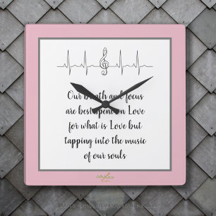 Ode till Kärlek Wall Clock av Poet Adiela Akoo Fyrkantig Klocka